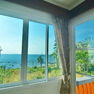 The Sea @ Lanta Hotel